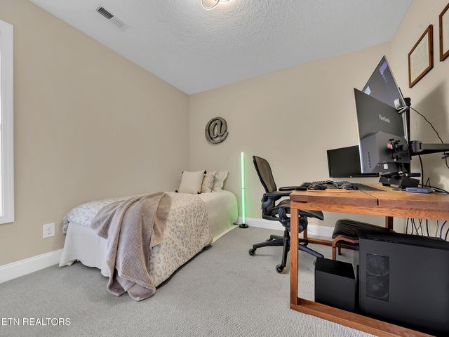 2317 Hickory Crest Lane, Knoxville, TN 37932