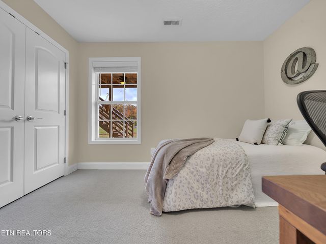 2317 Hickory Crest Lane, Knoxville, TN 37932