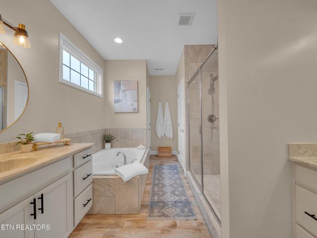 2317 Hickory Crest Lane, Knoxville, TN 37932