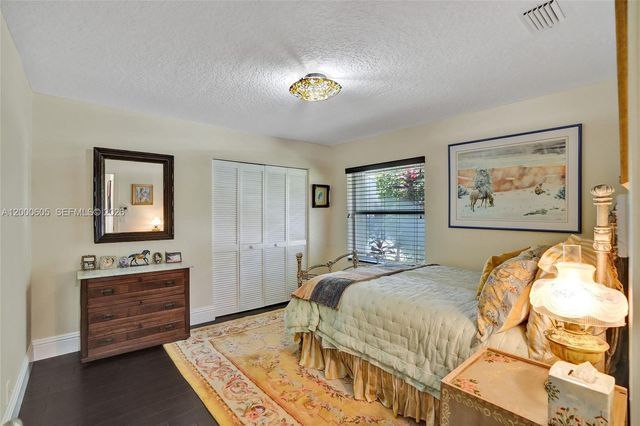 10799 Maple Chase Dr, Boca Raton, FL 33498