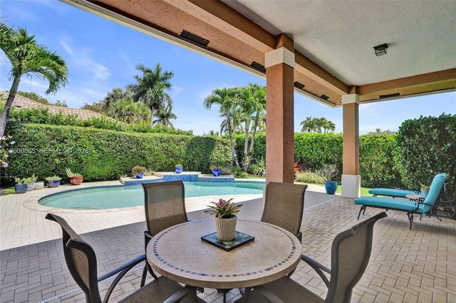 10799 Maple Chase Dr, Boca Raton, FL 33498