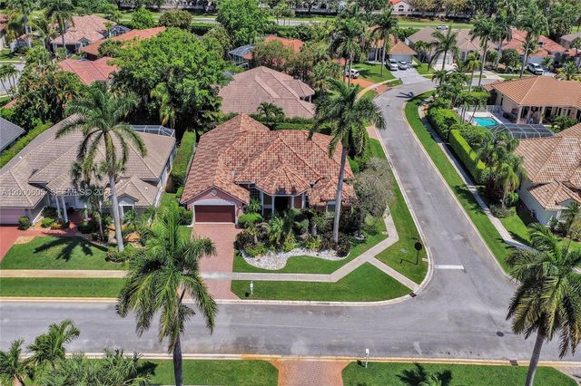 10799 Maple Chase Dr, Boca Raton, FL 33498