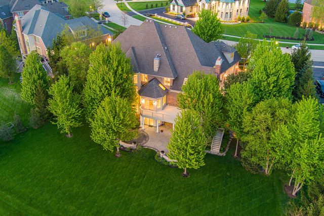 39W835 Goldenrod Drive, St. Charles, IL 60175
