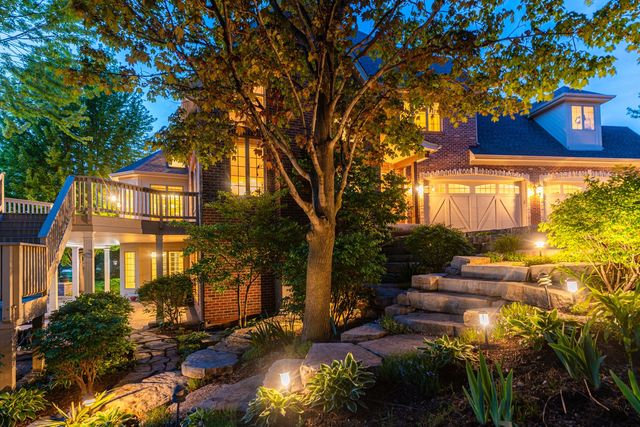 39W835 Goldenrod Drive, St. Charles, IL 60175