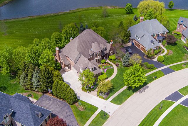 39W835 Goldenrod Drive, St. Charles, IL 60175