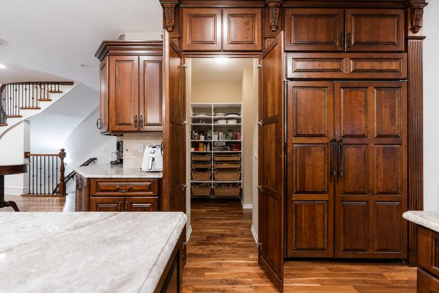 39W835 Goldenrod Drive, St. Charles, IL 60175