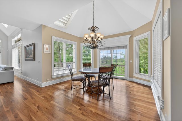 39W835 Goldenrod Drive, St. Charles, IL 60175