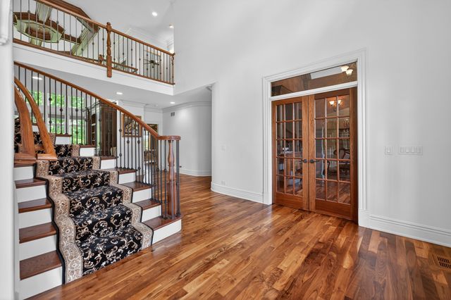 39W835 Goldenrod Drive, St. Charles, IL 60175