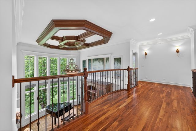39W835 Goldenrod Drive, St. Charles, IL 60175