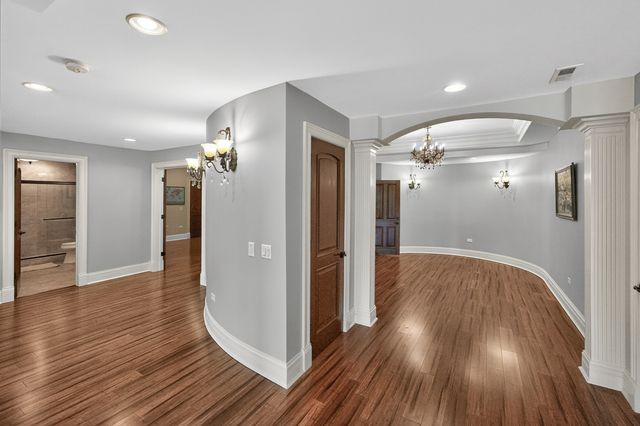 39W835 Goldenrod Drive, St. Charles, IL 60175