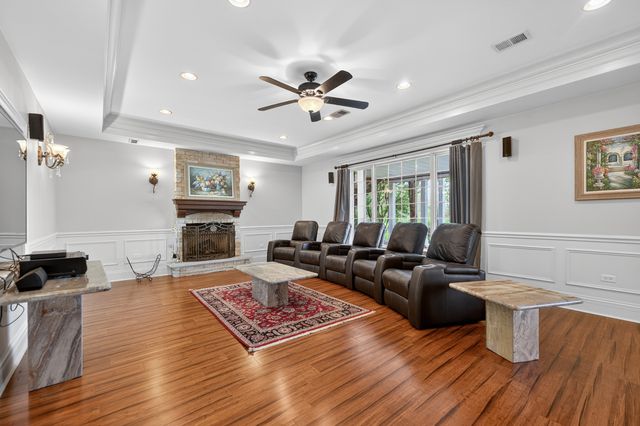 39W835 Goldenrod Drive, St. Charles, IL 60175