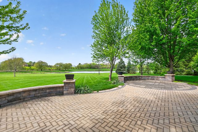 39W835 Goldenrod Drive, St. Charles, IL 60175