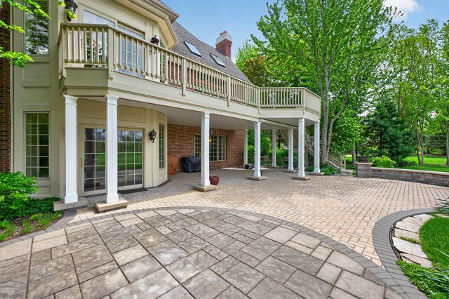 39W835 Goldenrod Drive, St. Charles, IL 60175