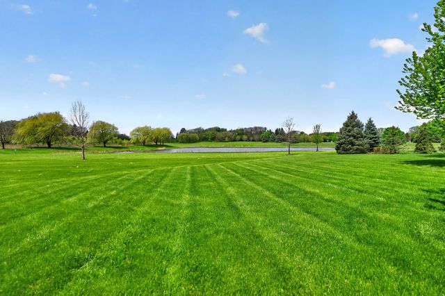 39W835 Goldenrod Drive, St. Charles, IL 60175