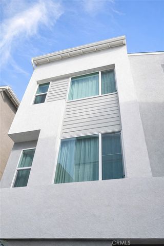 10891 Scottsbluff, Stanton, CA 90680