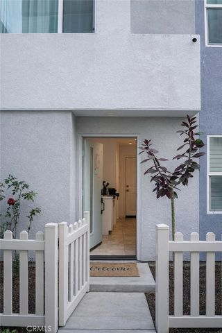 10891 Scottsbluff, Stanton, CA 90680