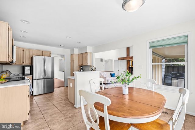 21217 TIGER LILY PL, Ashburn, VA 20147