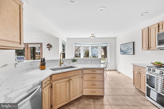 21217 TIGER LILY PL, Ashburn, VA 20147