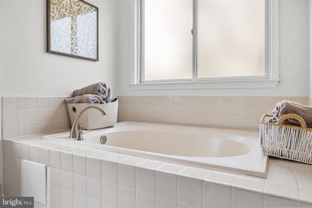 21217 TIGER LILY PL, Ashburn, VA 20147