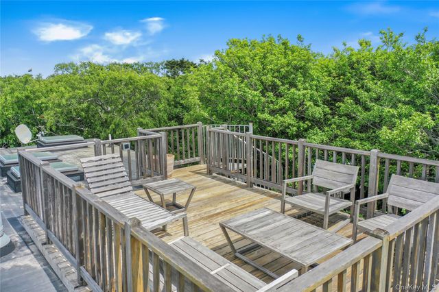 337 Shell Walk, Fire Island Pines, NY 11782