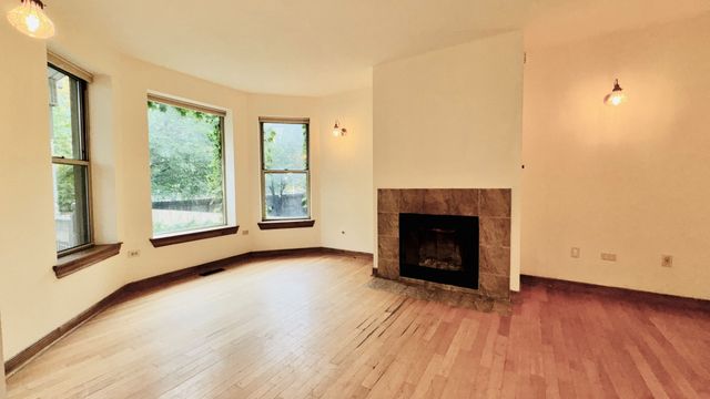 6128 S Kenwood Avenue, Chicago, IL 60637