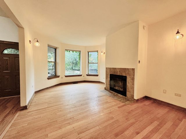 6128 S Kenwood Avenue, Chicago, IL 60637