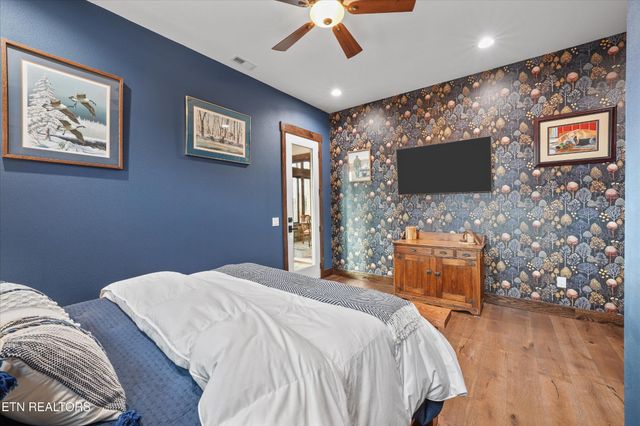 1150 Hillendale Rd, Crossville, TN 38572