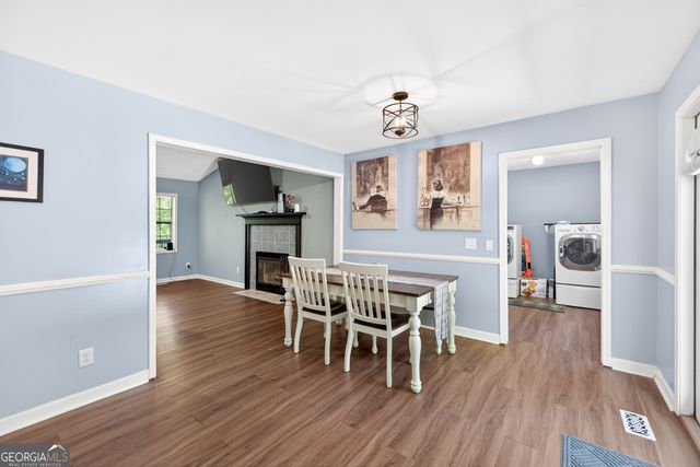 386 Ridgewood Drive, Pendergrass, GA 30567