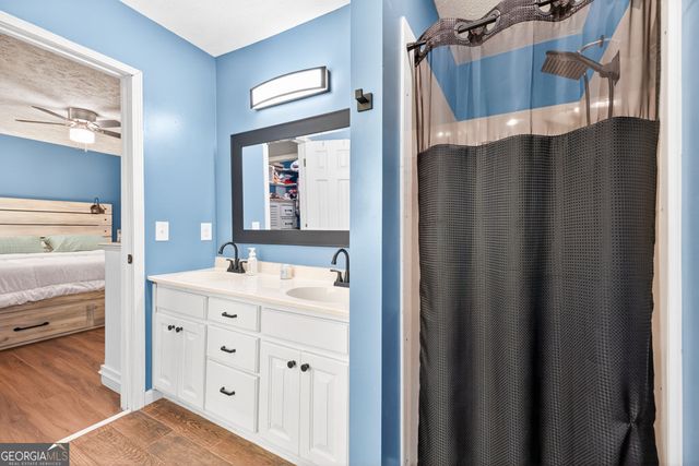 386 Ridgewood Drive, Pendergrass, GA 30567