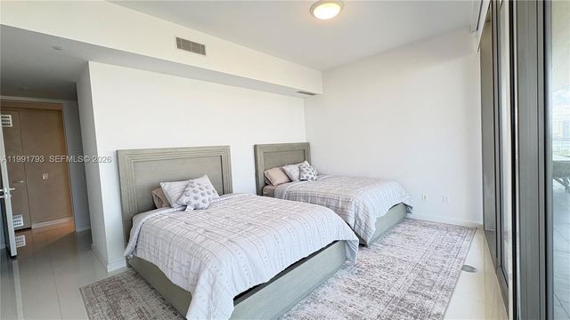 18975 Collins Avenue 905, Sunny Isles Beach, FL 33160