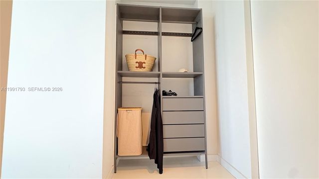 18975 Collins Avenue 905, Sunny Isles Beach, FL 33160