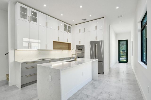 602 SW 7th Avenue, Fort Lauderdale, FL 33315