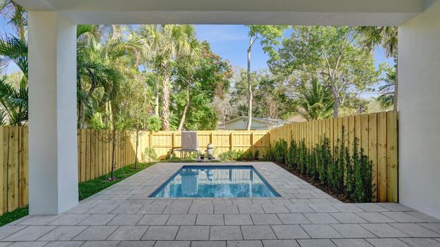 602 SW 7th Avenue, Fort Lauderdale, FL 33315