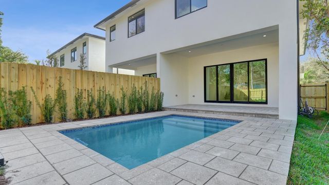 602 SW 7th Avenue, Fort Lauderdale, FL 33315