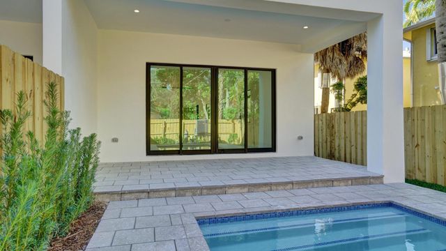 602 SW 7th Avenue, Fort Lauderdale, FL 33315