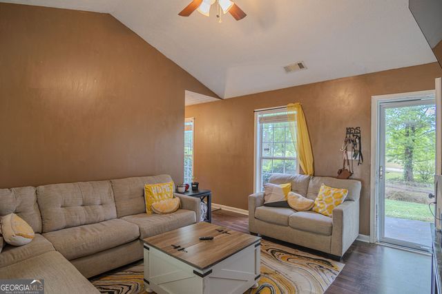 61 Nantucket Drive, Lagrange, GA 30241