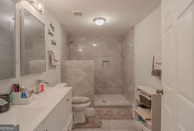 61 Nantucket Drive, Lagrange, GA 30241