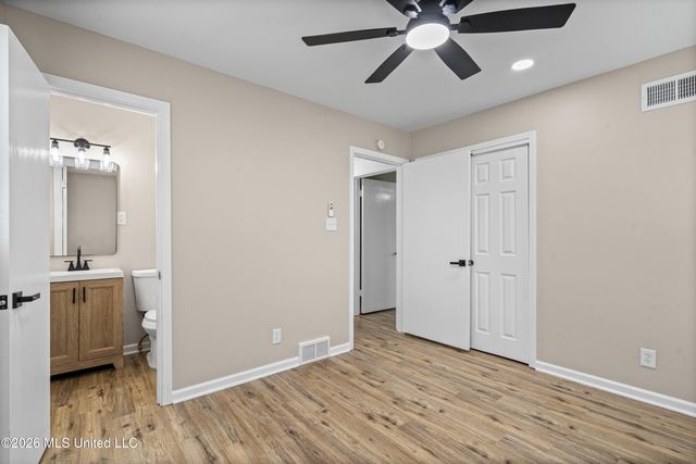 1500 Vicksburg Drive, Southaven, MS 38671