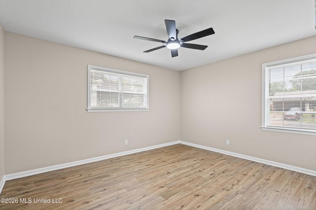 1500 Vicksburg Drive, Southaven, MS 38671