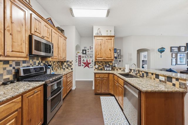 5629 Meadows Way, North Richland Hills, TX 76180