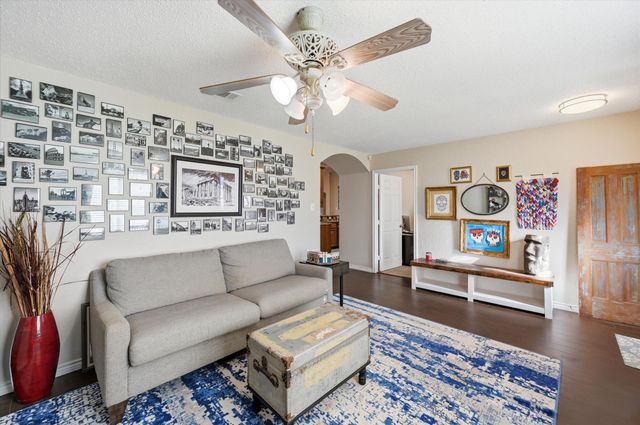 5629 Meadows Way, North Richland Hills, TX 76180