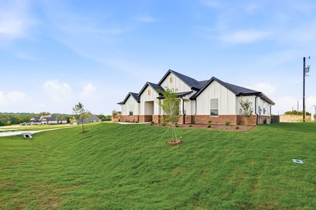 116 Park Hurst Drive, Boyd, TX 76023