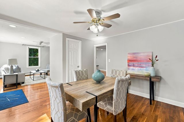8 Rangeway, Lexington, MA 02420