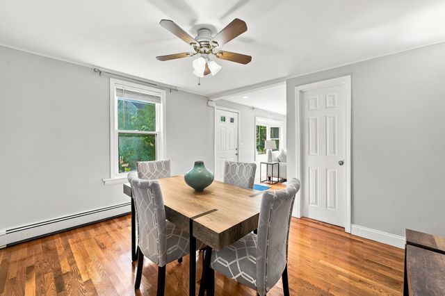 8 Rangeway, Lexington, MA 02420