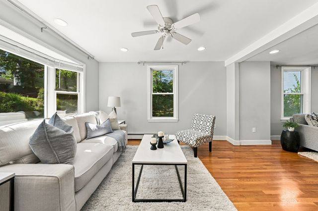 8 Rangeway, Lexington, MA 02420
