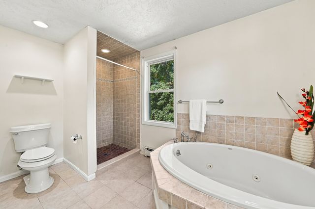 8 Rangeway, Lexington, MA 02420