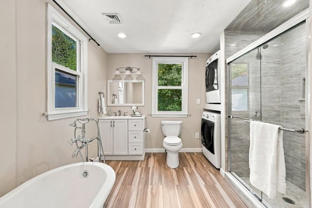 8 Rangeway, Lexington, MA 02420