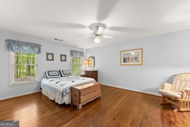 1202 Chadwick Lake Drive, Lawrenceville, GA 30043