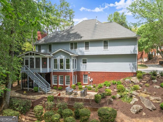 1202 Chadwick Lake Drive, Lawrenceville, GA 30043