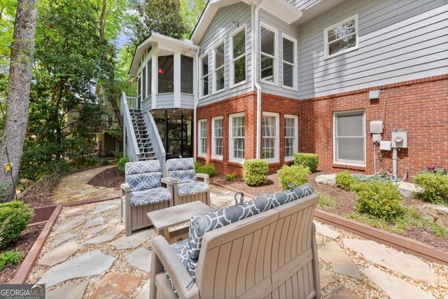 1202 Chadwick Lake Drive, Lawrenceville, GA 30043